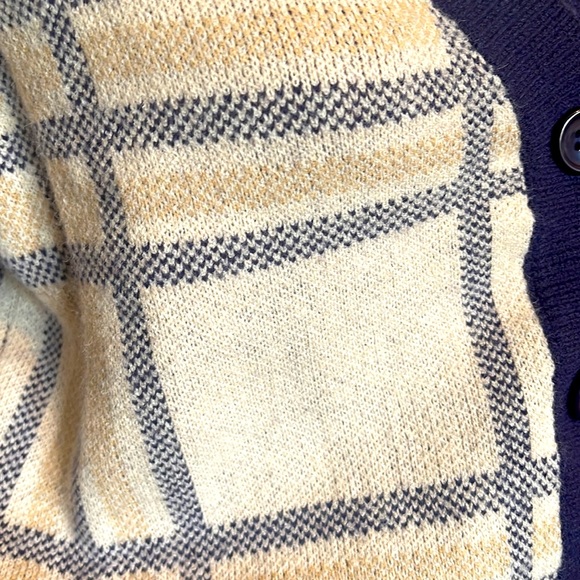 WITTY FOX NWOT BUTTON FRONT V NECK PLAID CARDIGAN XS OVERSIZED - Picture 2 of 7